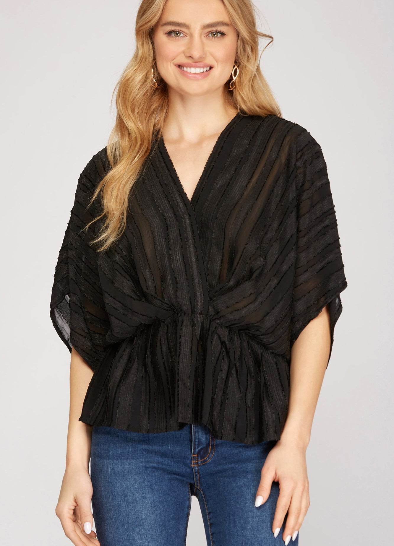 KIMONO SLEEVE TEXTURED WOVEN TOP