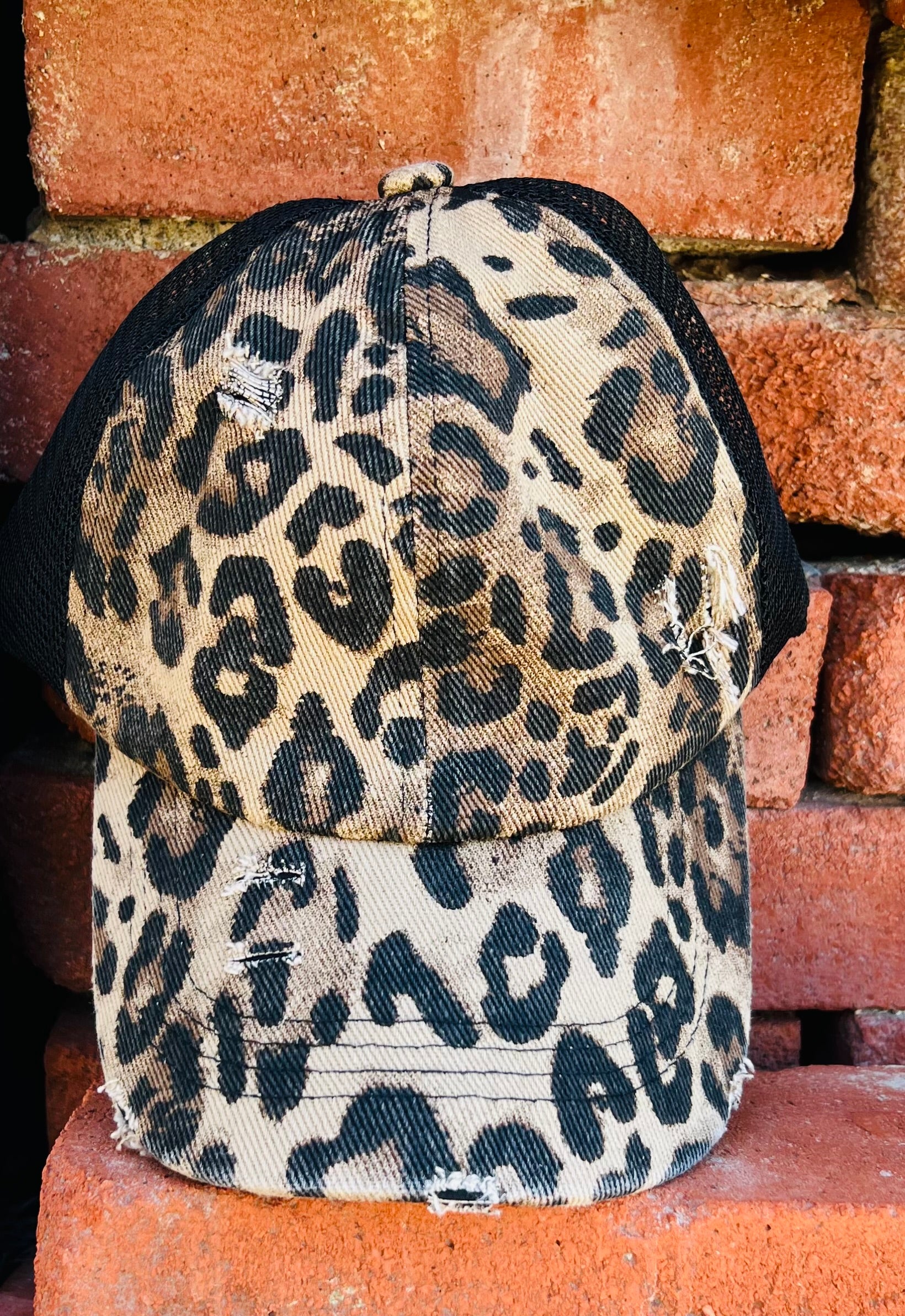 LEOPARD CAP