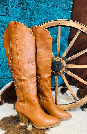 TALL WESTERN BOOTS