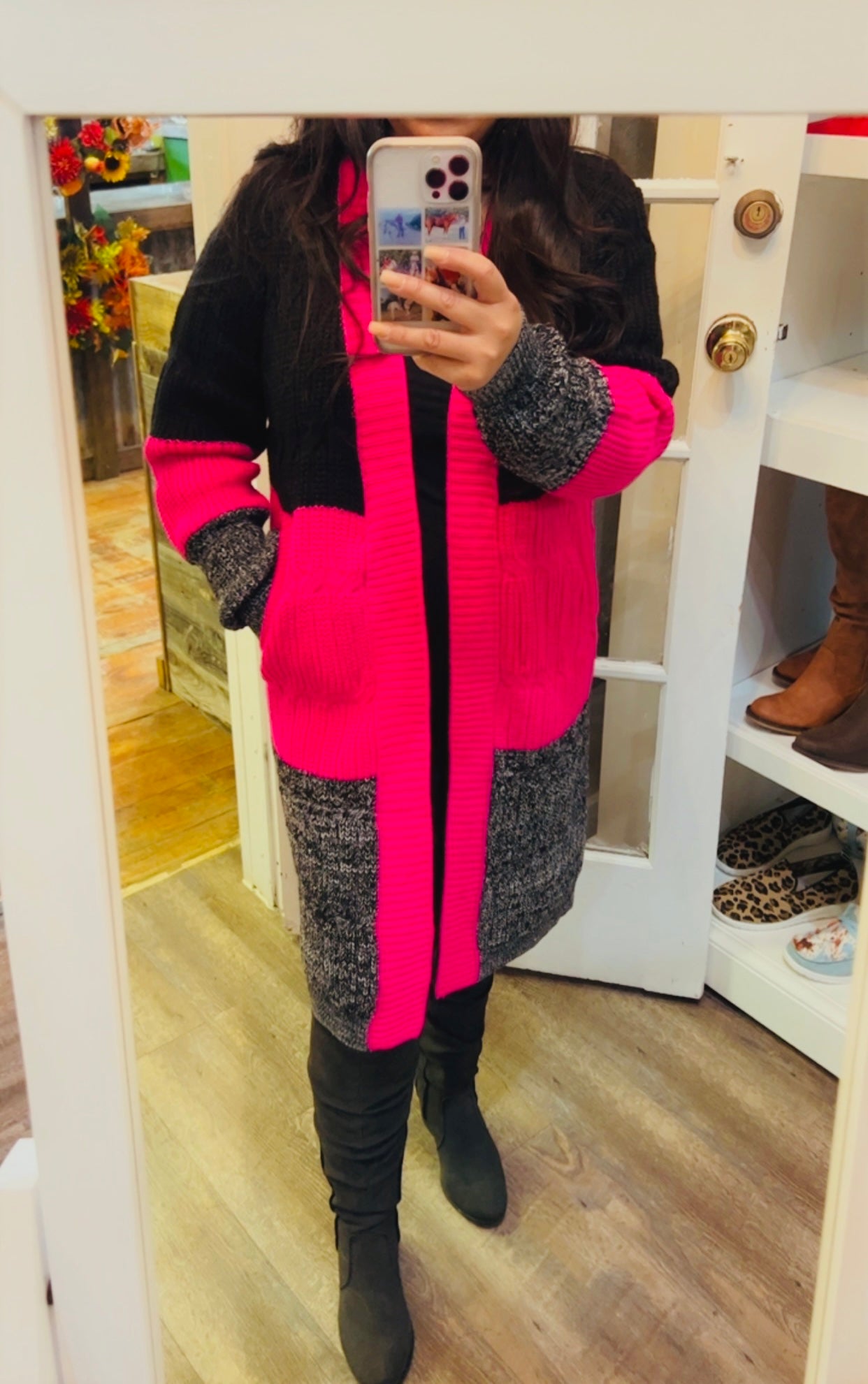 COLOR BLOCK CARDIGAN