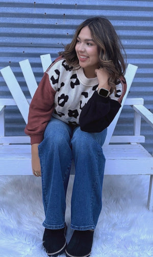 LEOPARD COLORBLOCK SWEATER