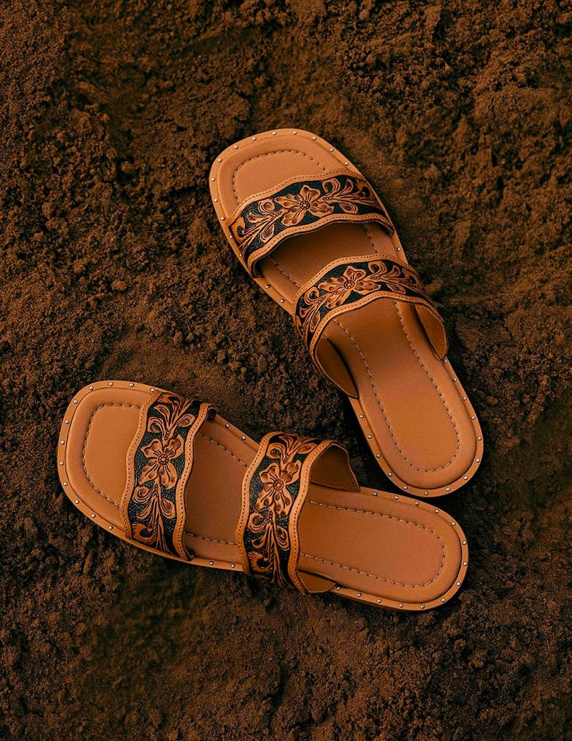 SANTA FE DAISY SLIDES (MYRA)