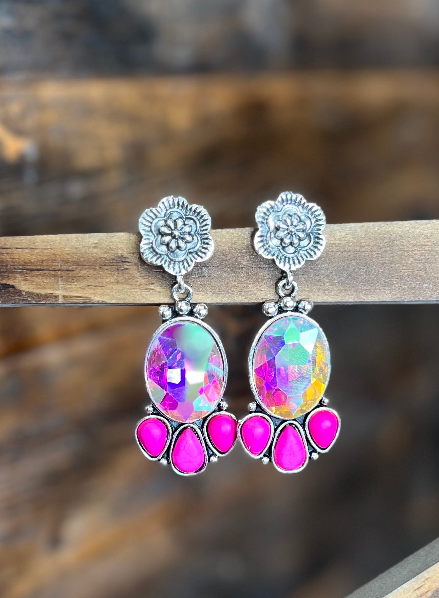 PINK AND SILVER EARRING