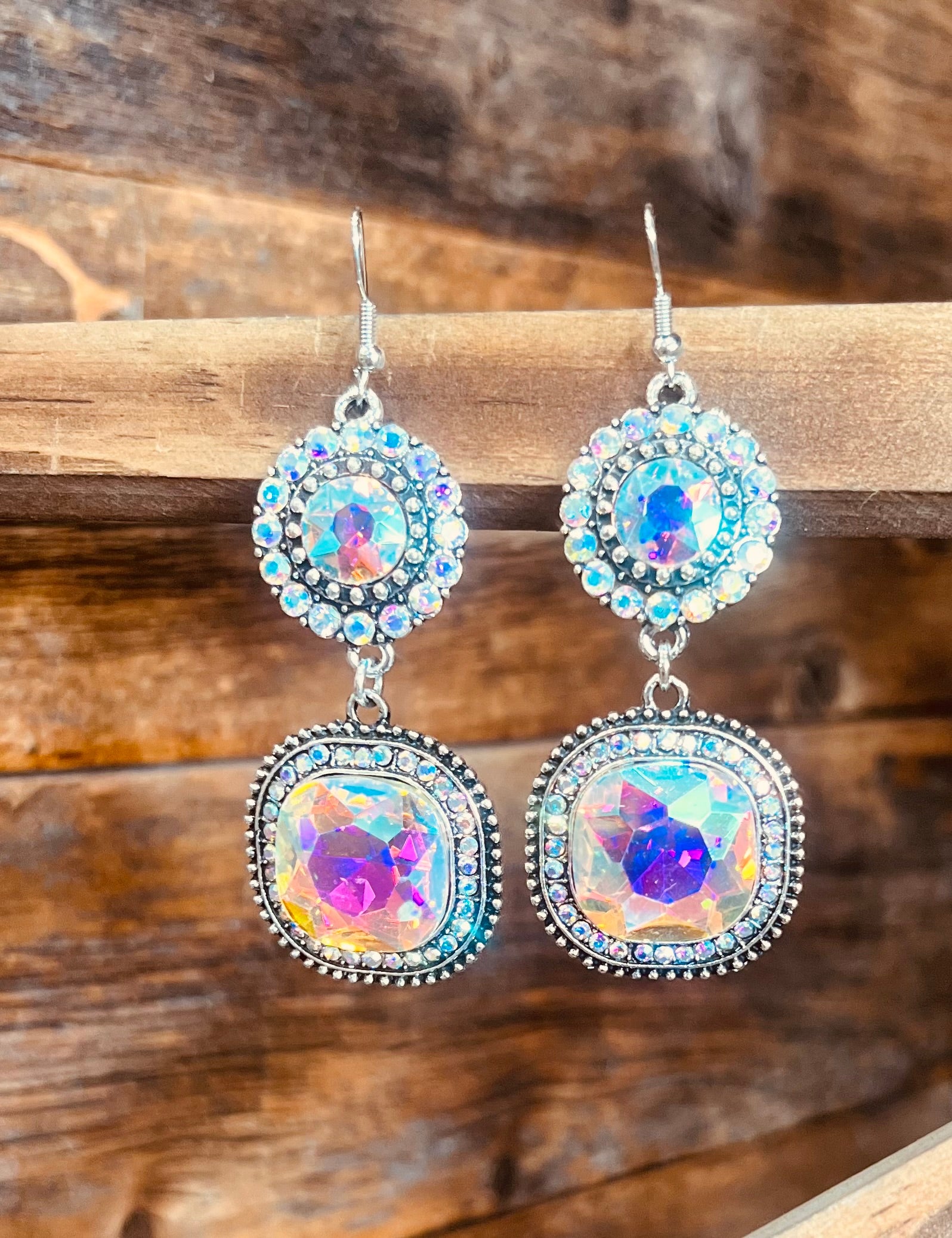 IRIDESCENT EARRINGS