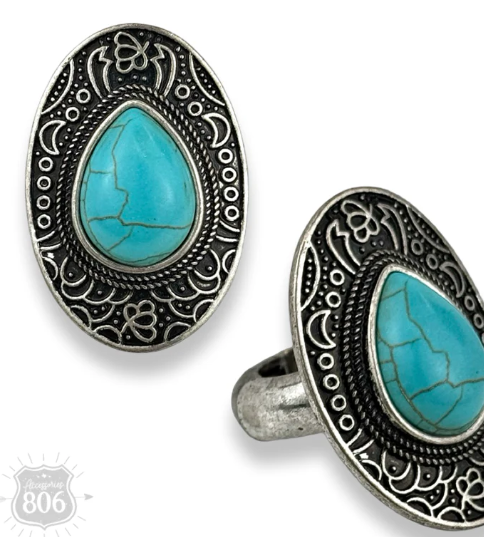 Etched oval stone ring