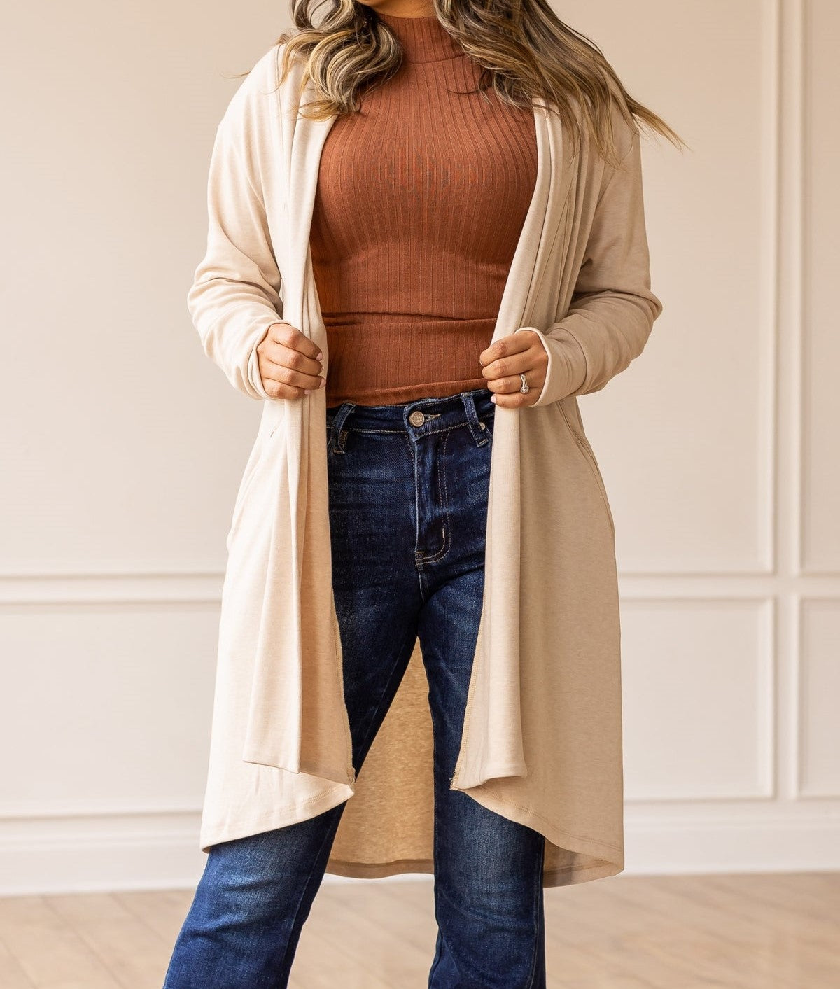 THE CARDI BEIGE CARDIGAN