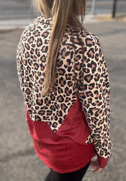 HOT SHOT COWGIRL PULLOVER