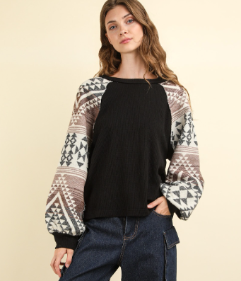 AZTEC SLEEVE COZY TOP