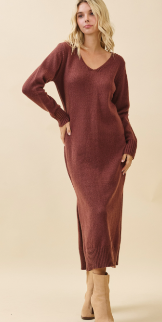 VNECK SWEATER DRESS *CHOCOLATE