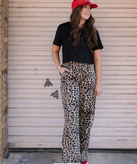 OFF THA TRACK *LEOPARD