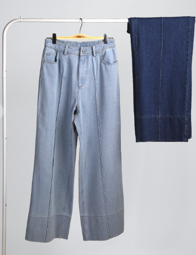 Very Jean Washed Cropped Denim Jean