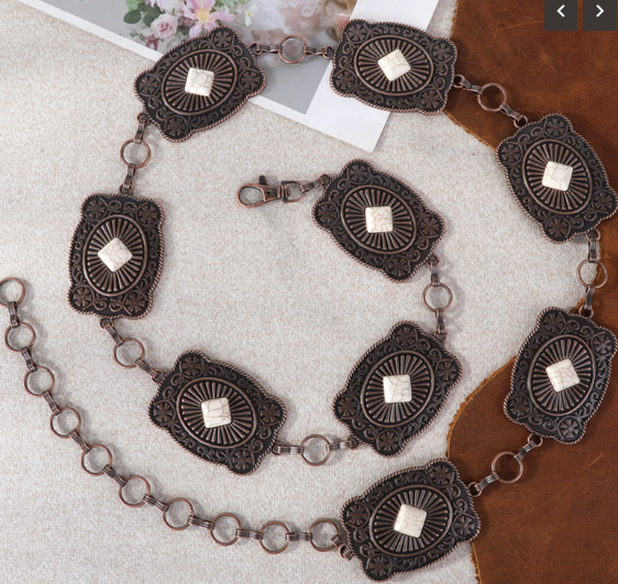 CONCHO LINK CHAIN BELT