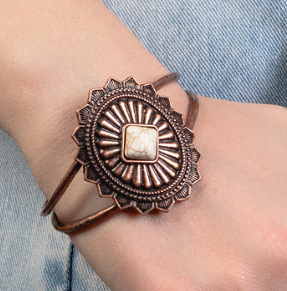 CONCHO CUFF